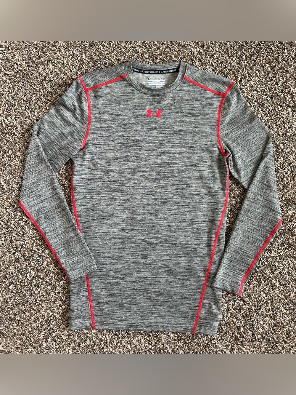 Under Armour Men’s ColdGear long-sleeve compression baselayer shirt (Medium)